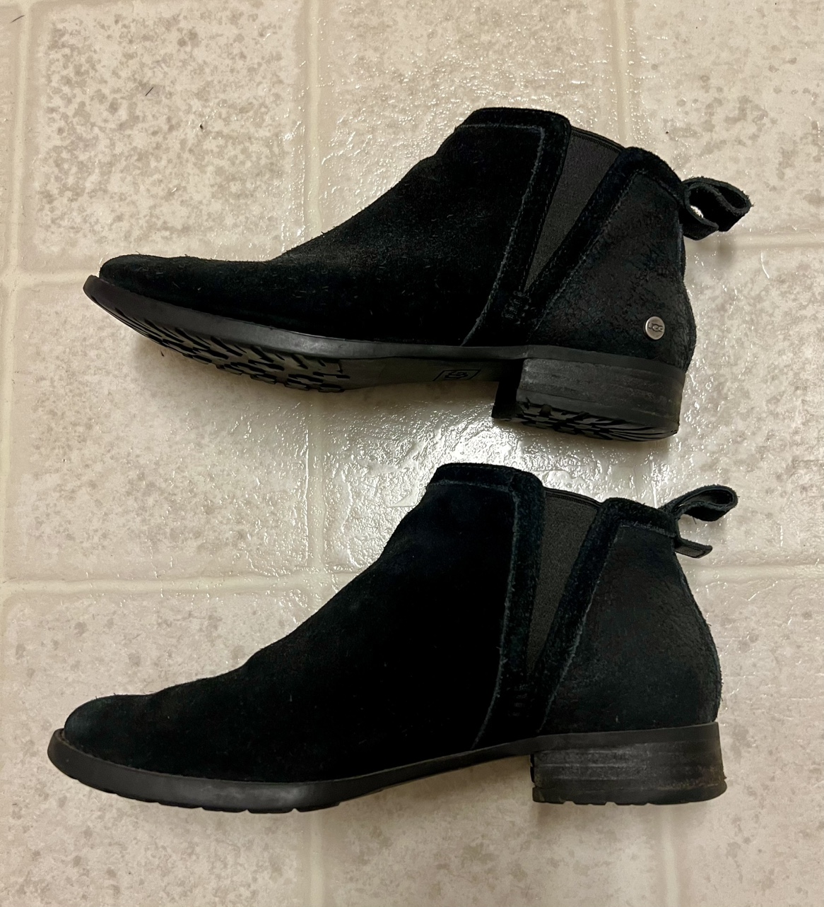 UGG Suede Chelsea Boots - photo 3