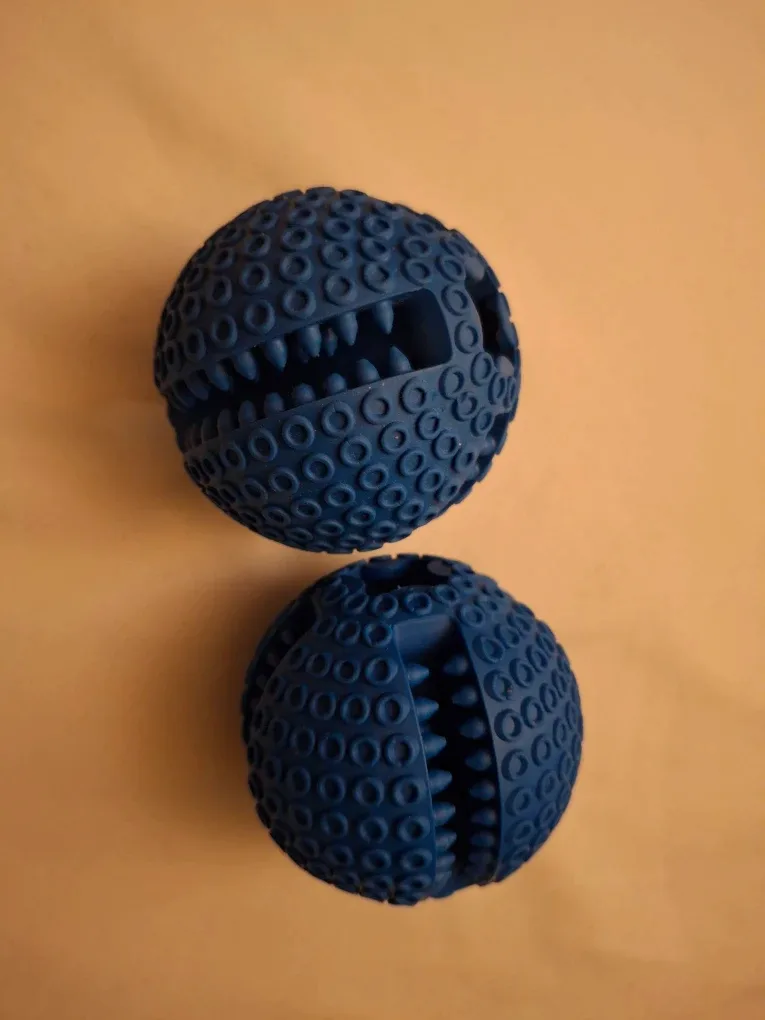 Blue Dog Treat Balls - 2 Pack image indicator(3)