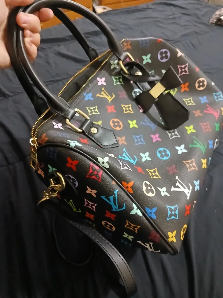 Beautiful bag thumbnail