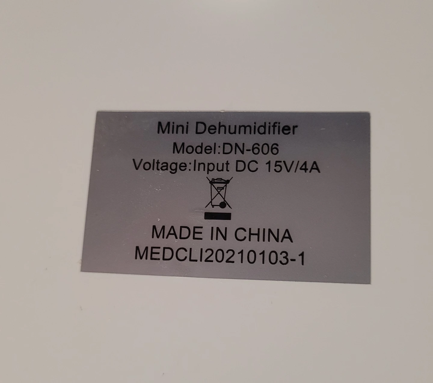 Mini Dehumidifier Model DN-606 - photo 3