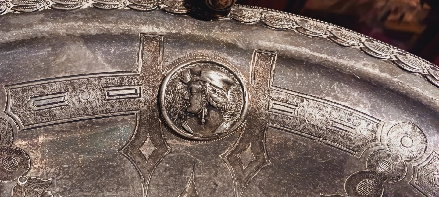 1890s Antique Figural Silver-Plated Fruit Bowl with Handle - photo 3