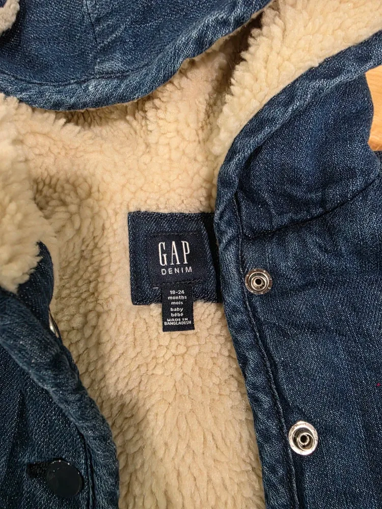 GAP Denim Sherpa Jacket (18-24 Months) image indicator(2)