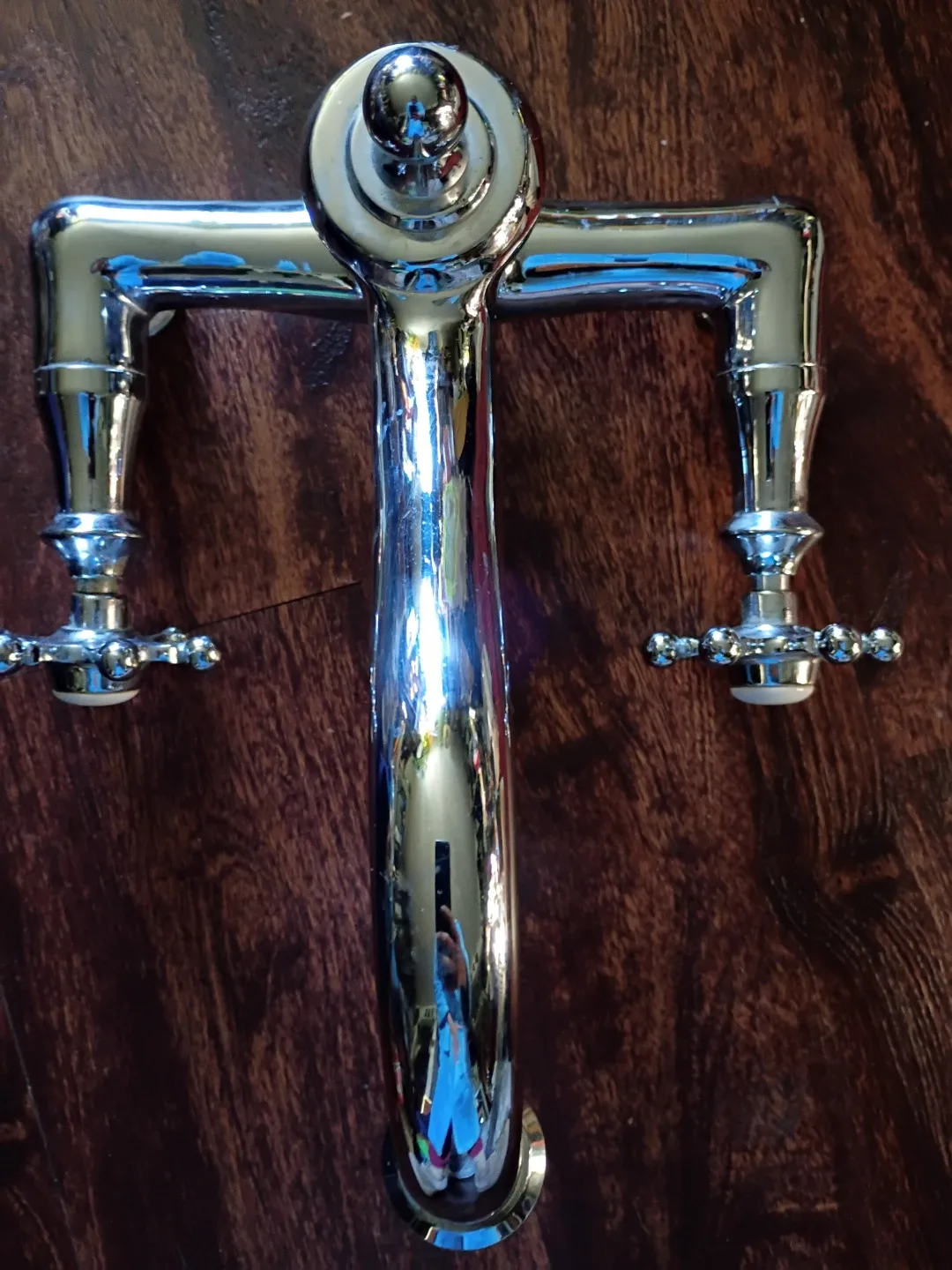 Gorgeous Chrome Vintage Bathroom Tub Faucet thumbnail