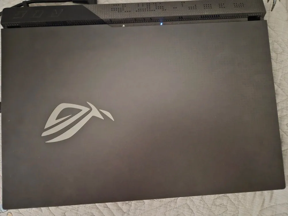 ASUS ROG Strix G513IC Gaming Laptop