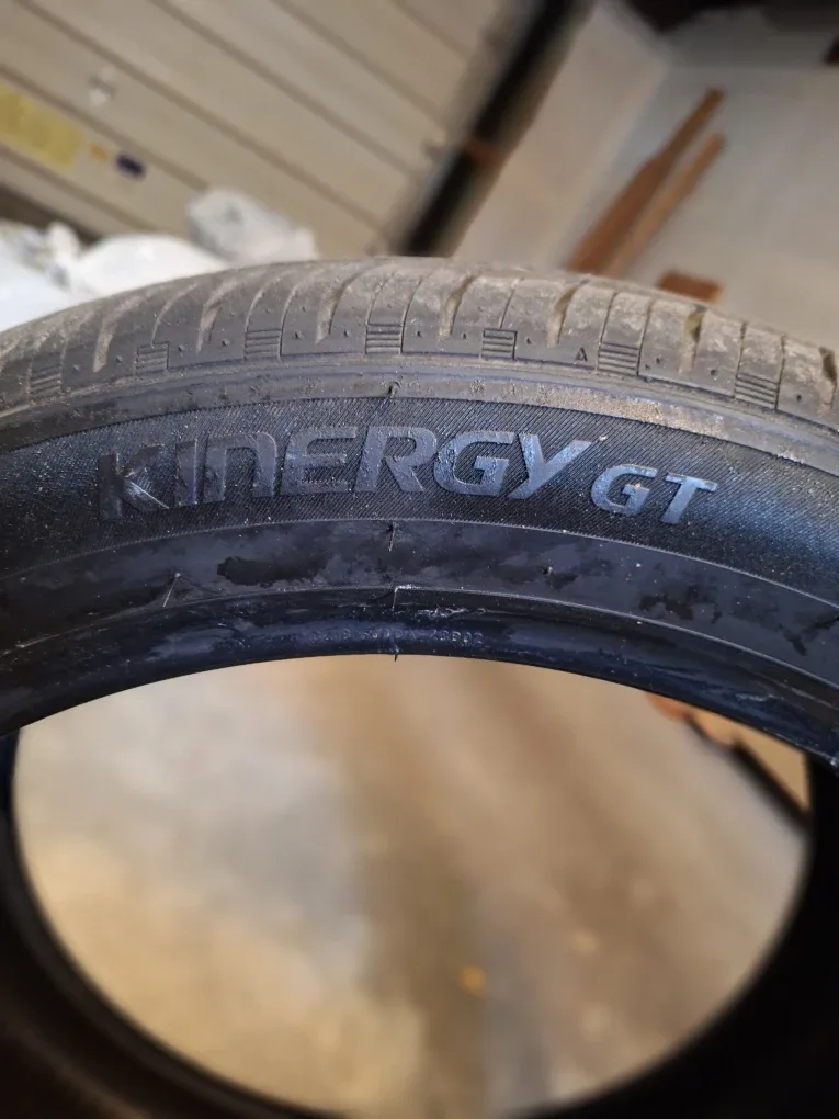 Hankook Kinergy GT Tire image indicator(2)
