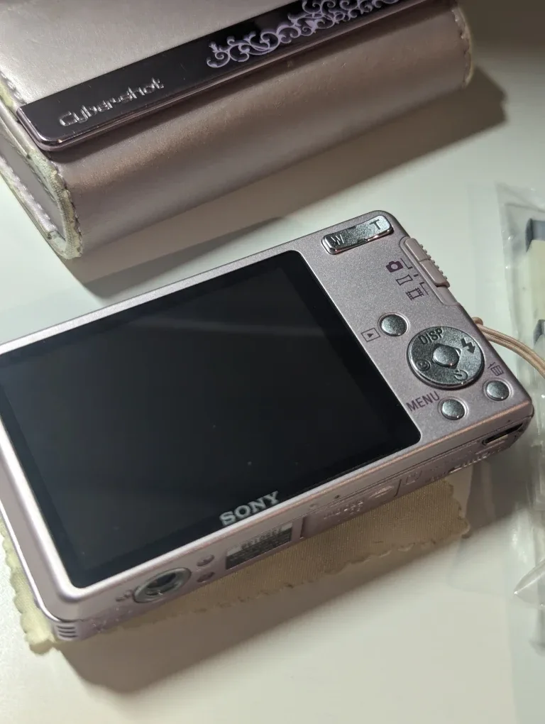 SONY Cyber Shot DSC-W350D - Rhinestone Jewel Pink image indicator(3)