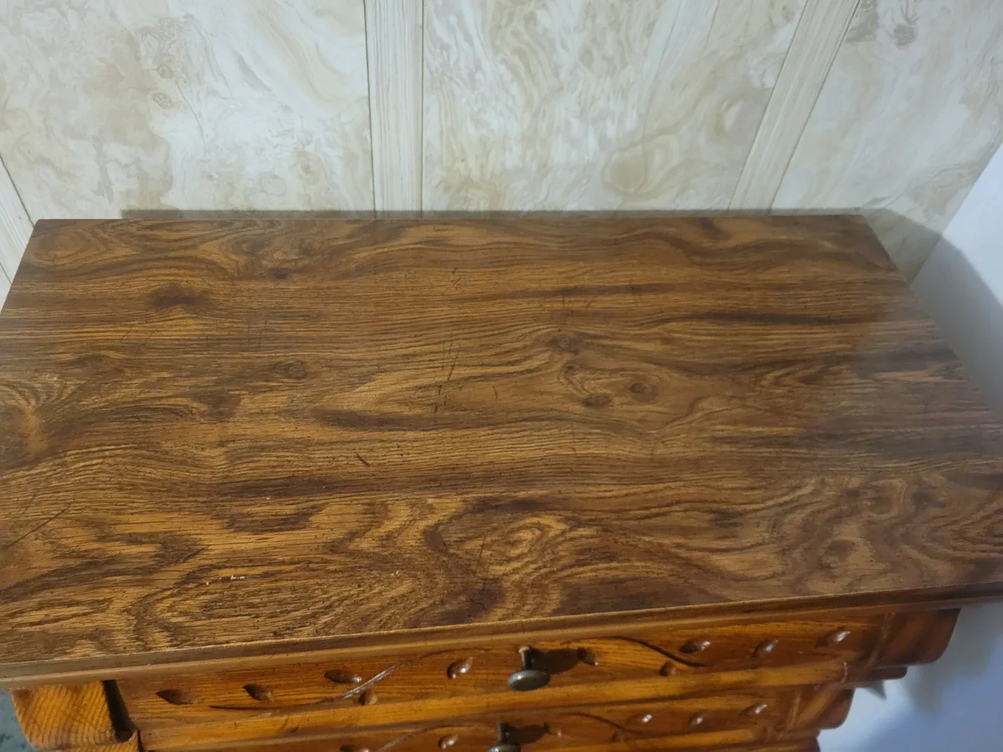 Wooden Dresser with Leaf Design image indicator(2)