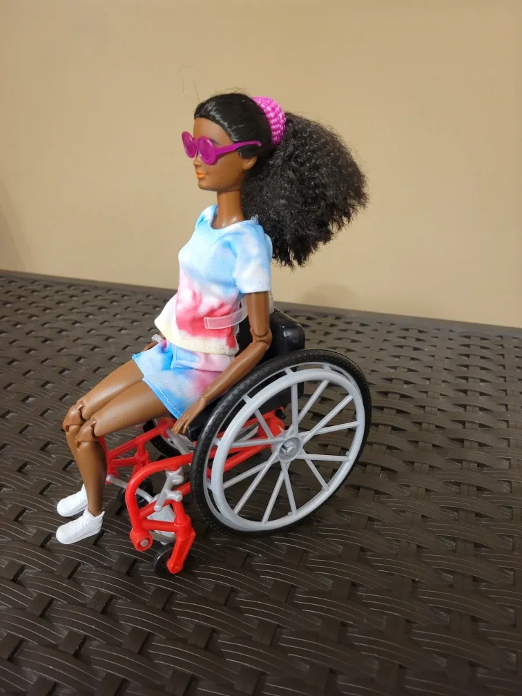 Barbie Fashionista Doll with Wheelchair