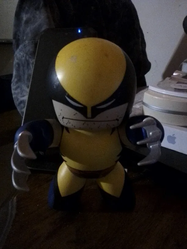 Mighty Muggs Wolverine Figure