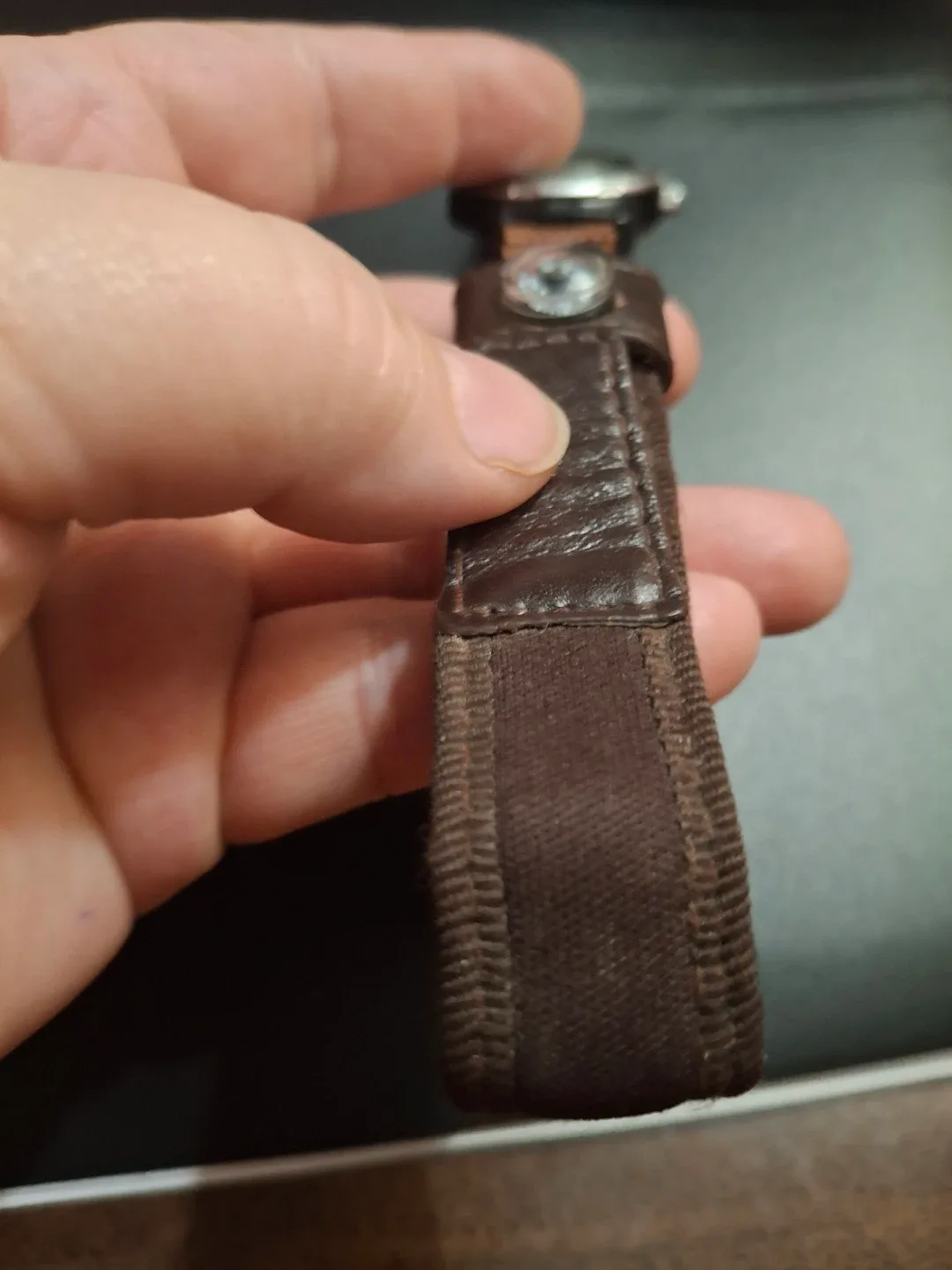 Roots Sport Watch with Compass image indicator(5)