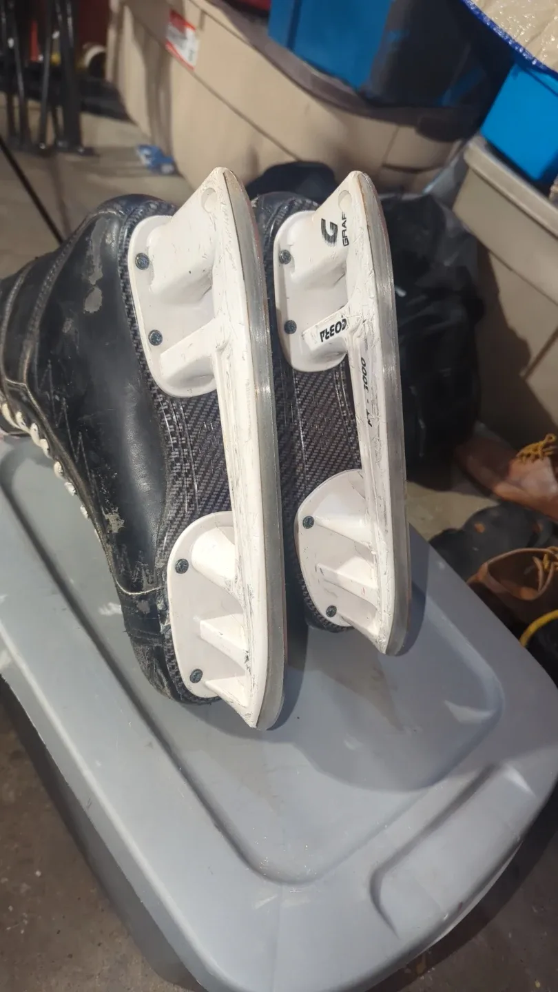 Supra 703 Top Light Ice Hockey Skates image indicator(4)