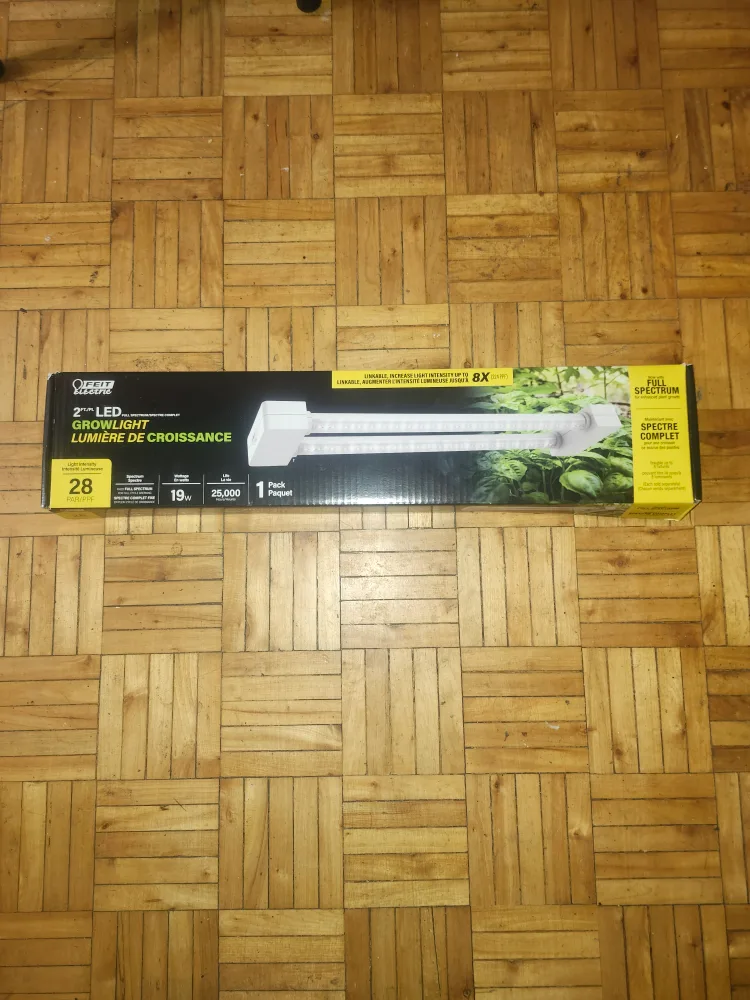 Feit Electric 2FT LED Growlight - New in Box