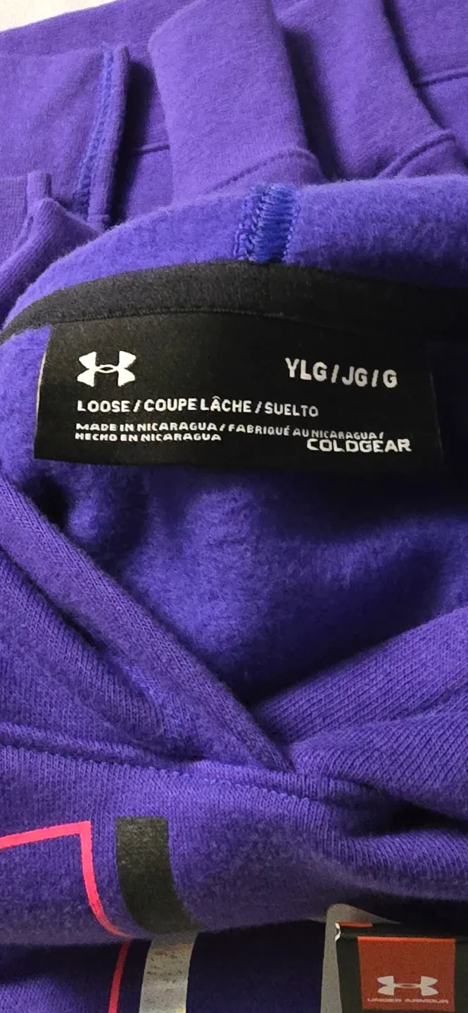 NEW! Girl's Under Armour Purple Hoodie! - YLG - 14 - 16 image indicator(7)