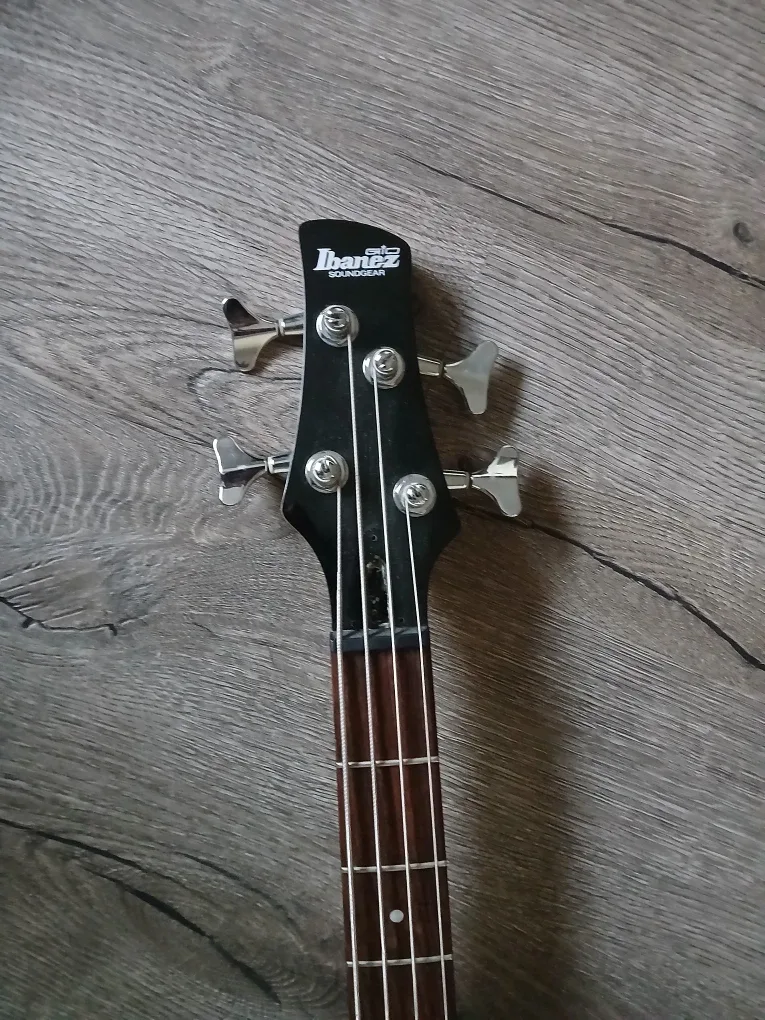 Axe Black Electric Bass Guitar with Case