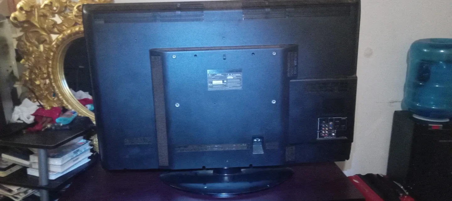 Toshiba 46G300U Television Receiver image indicator(2)