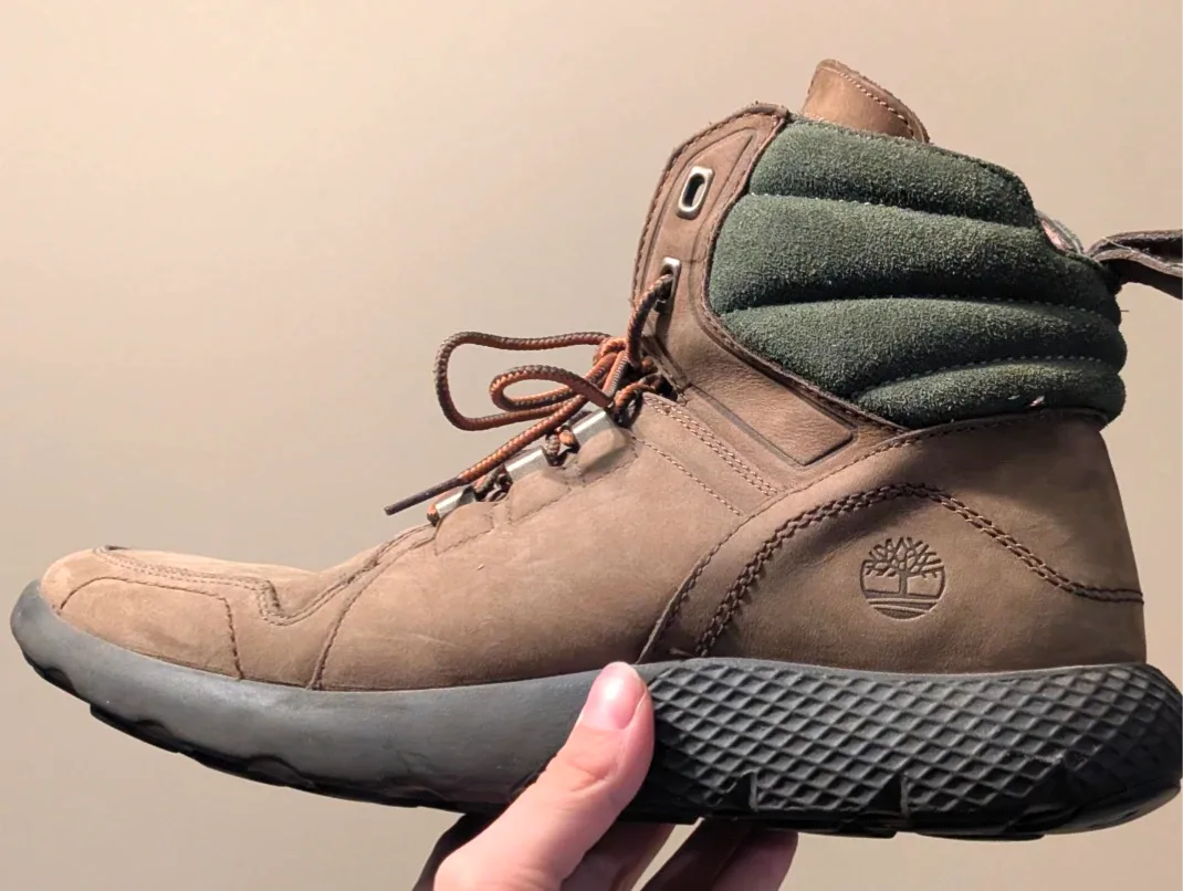 Timberland Solar Wave LT Mid Boots - US 8