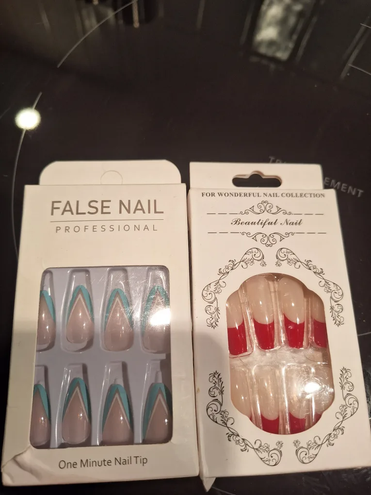 False Nail Professional - Beautiful Nail Collection