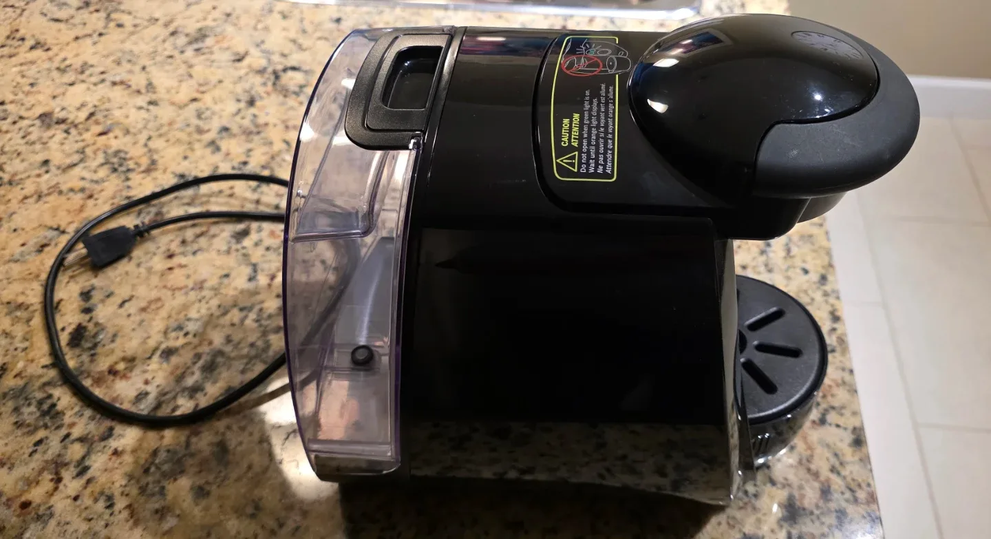 Tassimo Coffee Machine - Black image indicator(3)