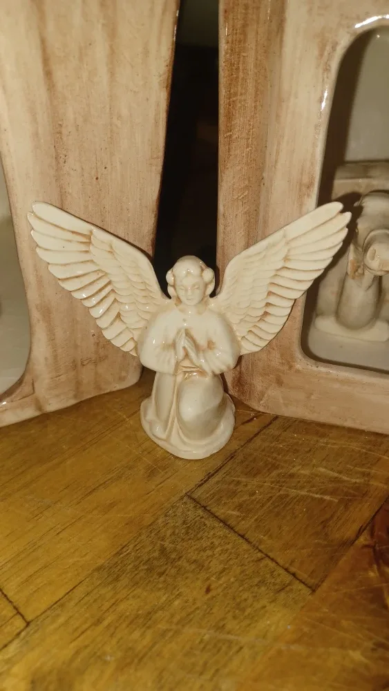Vintage Nativity Set Figurines image indicator(4)