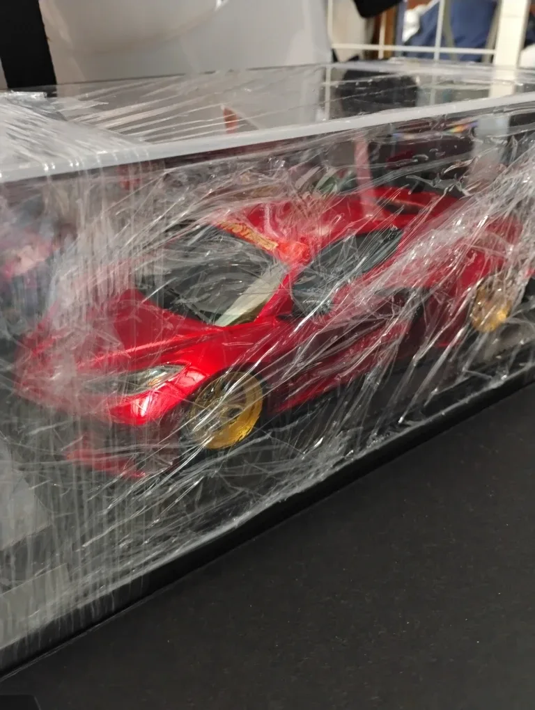 Ivy Merit Red Toy Car image indicator(2)