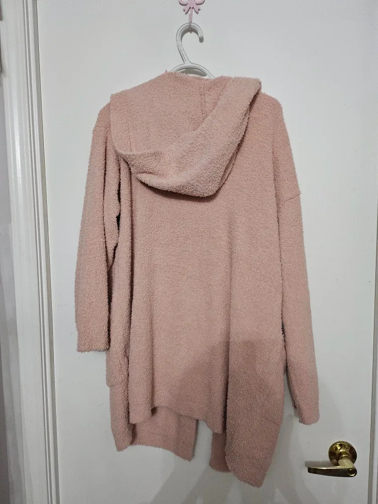 🩷Uniqlo Room Wear Cardigan - Size M image indicator(2)