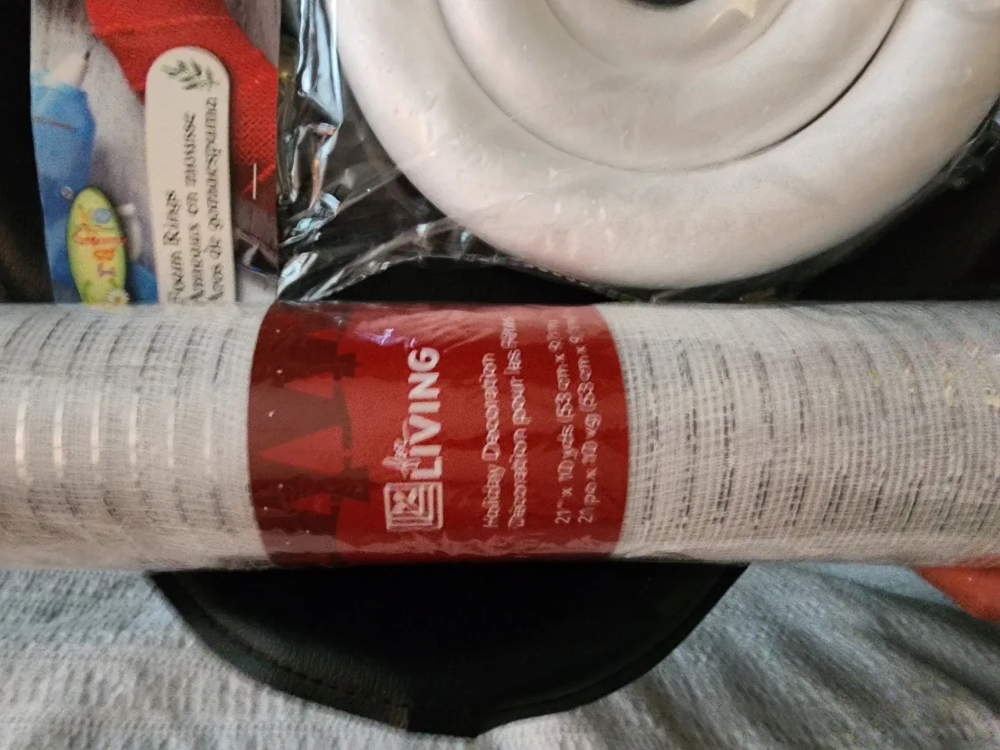 Holiday Decoration Mesh & Craft Supplies image indicator(4)