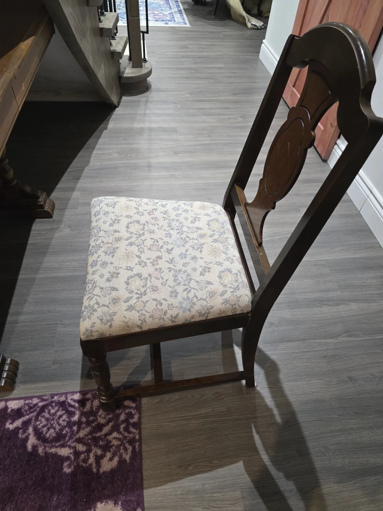 Antique Dining Room table set - photo 3