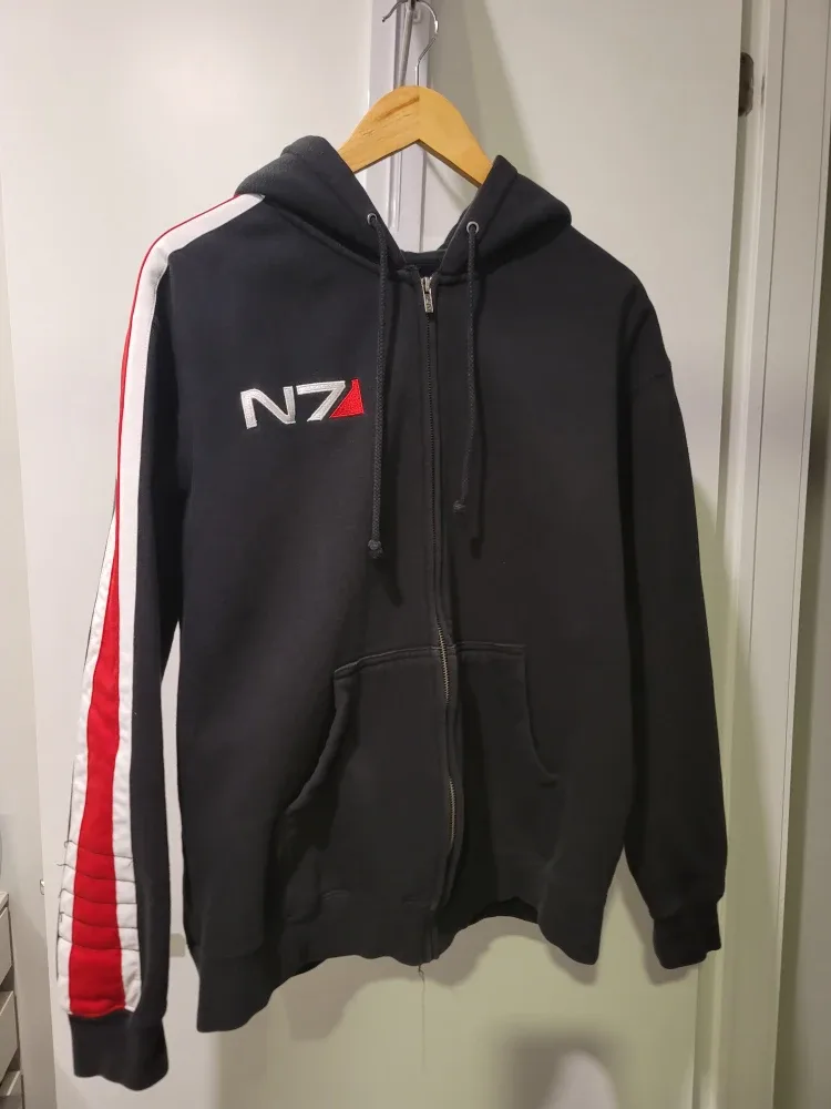 Mass Effect N7 Hoodie, medium