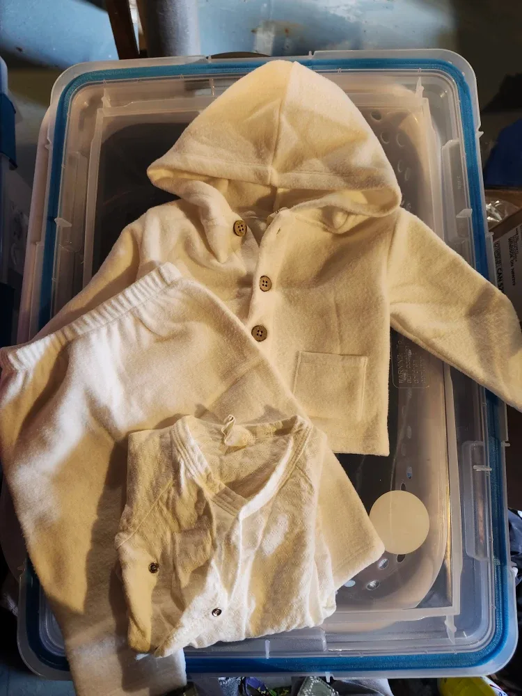 Baby Clothes Bundle: Old Navy & Carter's 3-6M image indicator(5)