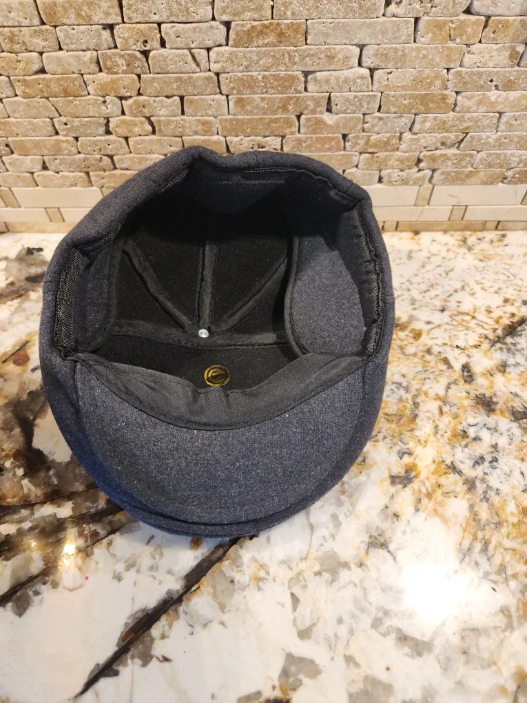 Newsboy Cap with Ear Flaps, Grey image indicator(3)