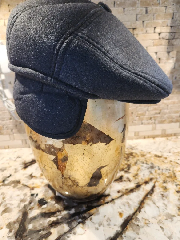 Newsboy Cap with Ear Flaps, Grey image indicator(5)