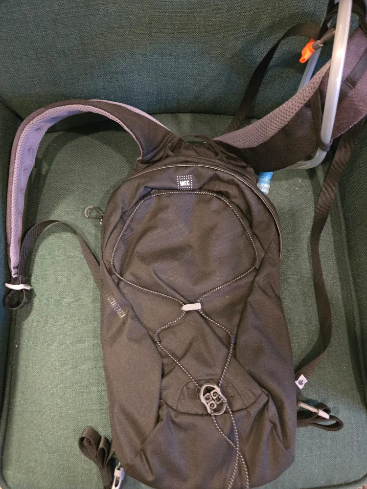 MEC Hydration Pack - Black