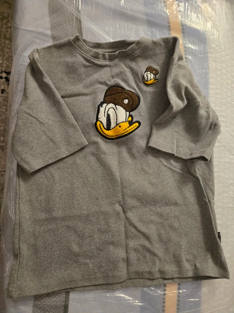 Donald Duck Grey Sweatshirt
