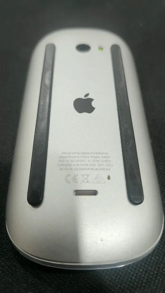 Apple Magic Mouse - White image indicator(3)