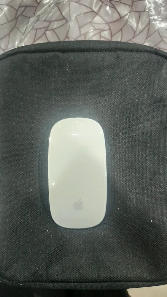 Apple Magic Mouse - White image indicator(7)