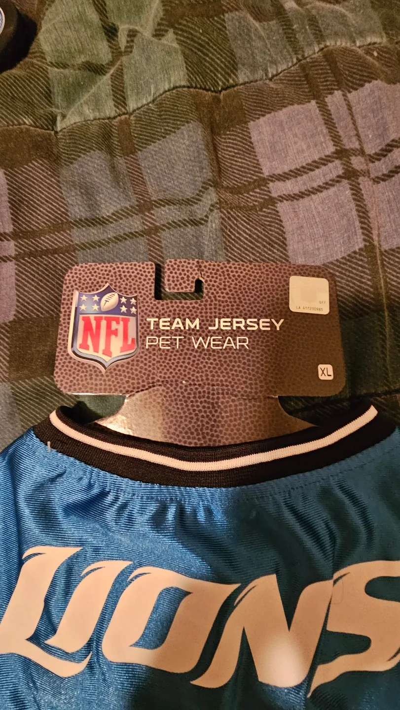New - NFL Detroit Lions Pet Dog Jersey - Size XL image indicator(4)