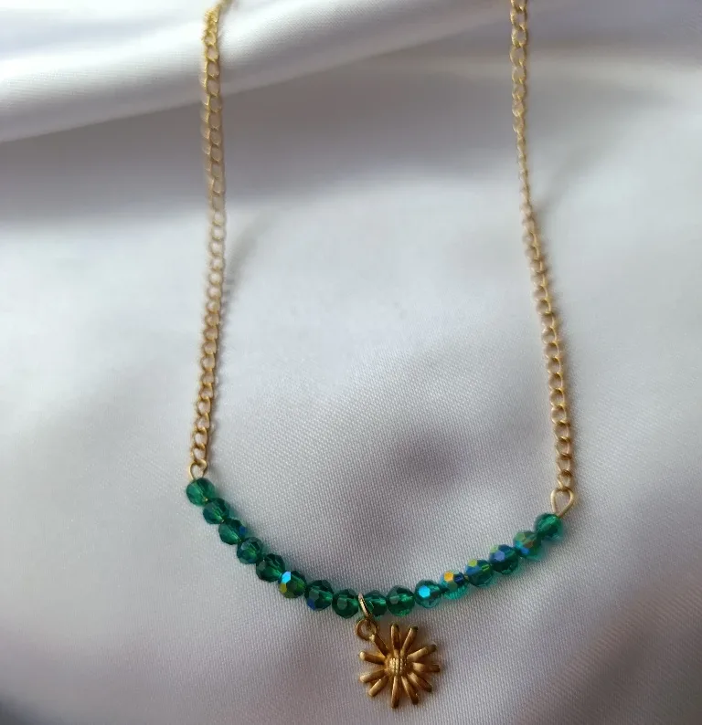 Handmade Beaded Necklaces - Unique Designs image indicator(5)