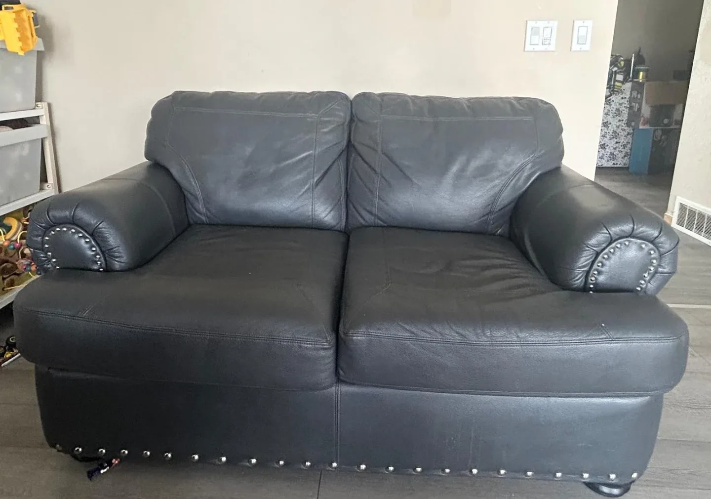 Leather Loveseat & Sofa Set - Black image indicator(2)