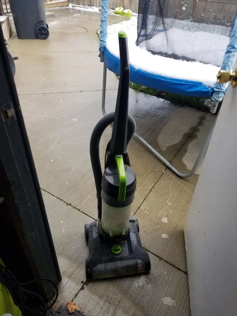 Bissell Upright Vacuum Cleaner - photo 2