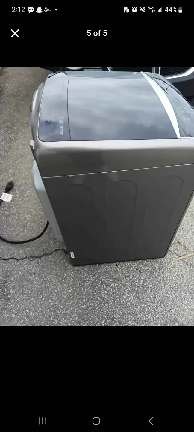 LG Dryer - Great Condition image indicator(5)