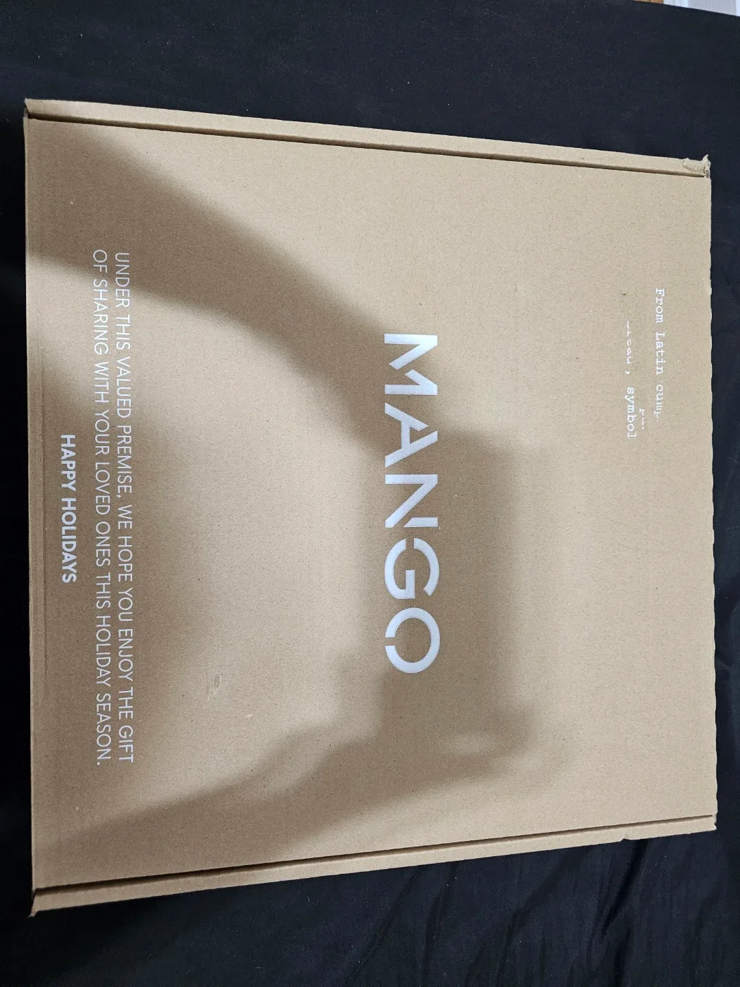 Mango Home Napkins Set, Glass Markers, Plates