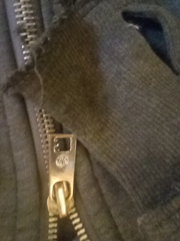 Lululemon Scuba Hoodie - Grey image indicator(2)