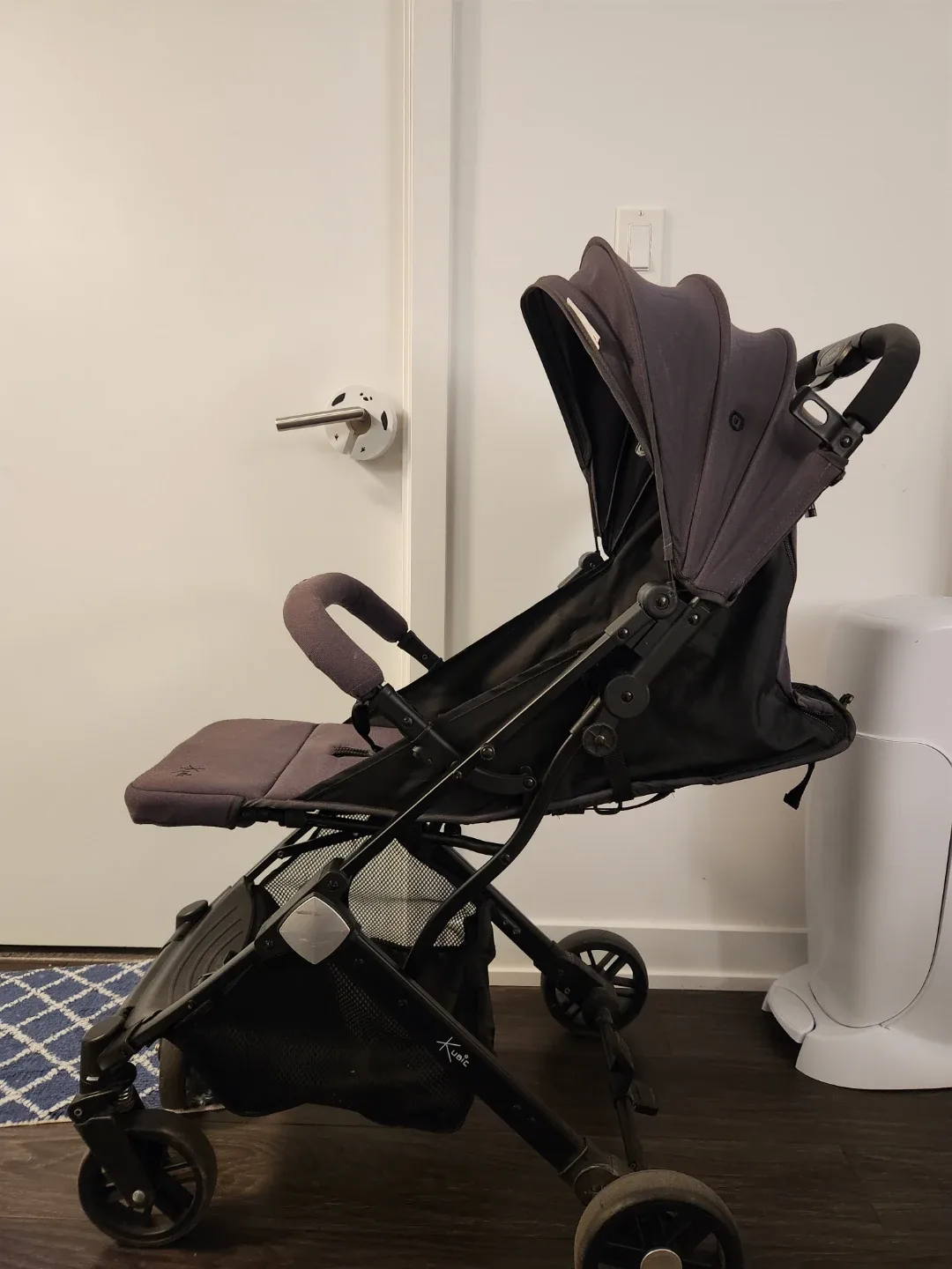 Asalvo Stroller - Compact & Lightweight image indicator(3)