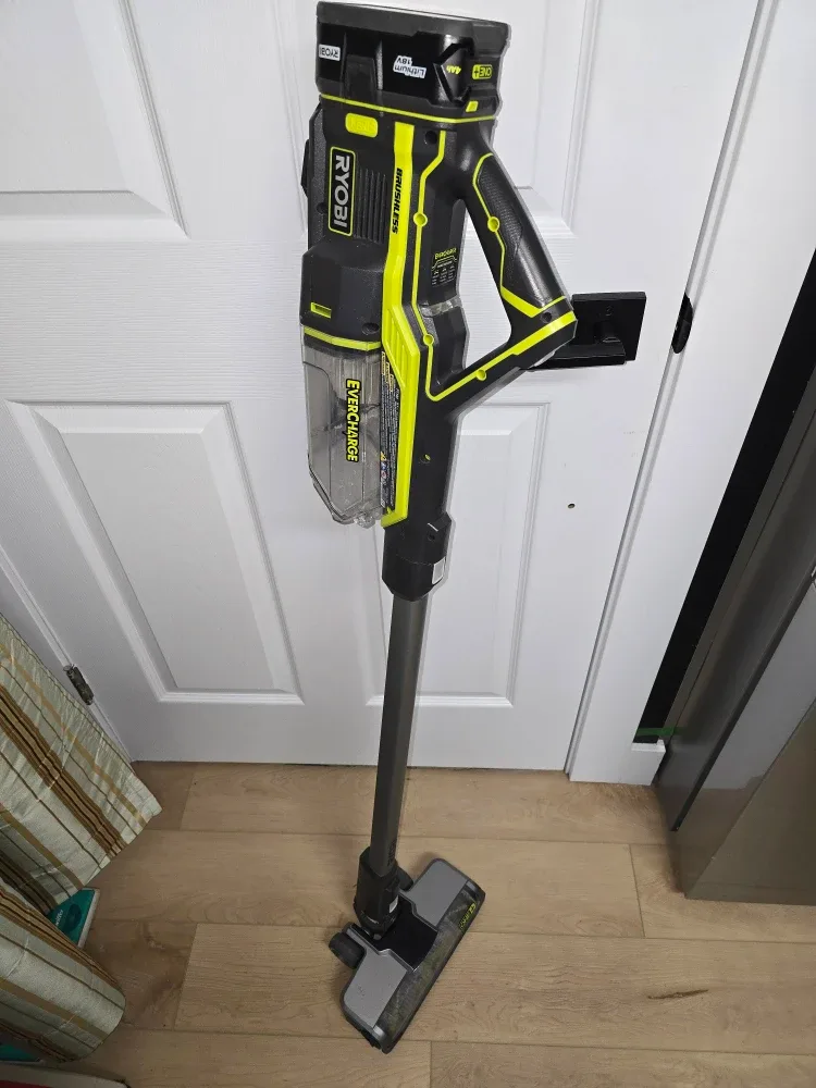 Ryobi ONE+ HP EVERCHARGE Cordless Stick Vacuum