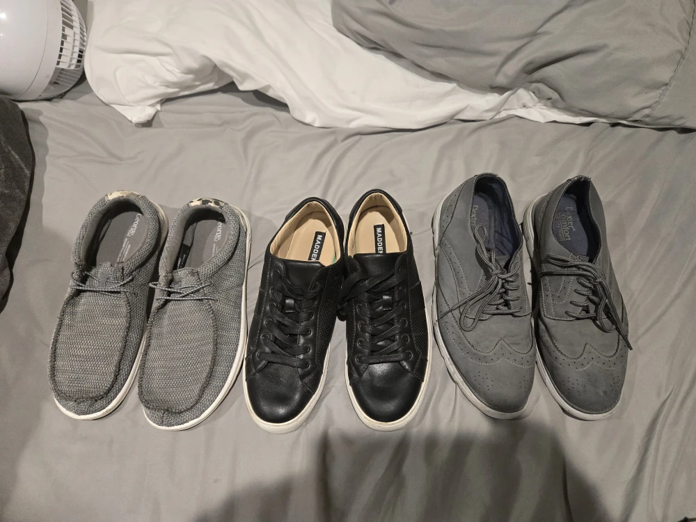 FREE DELIVERY!! Misc Shoes Size 11 $15 each or all for 45