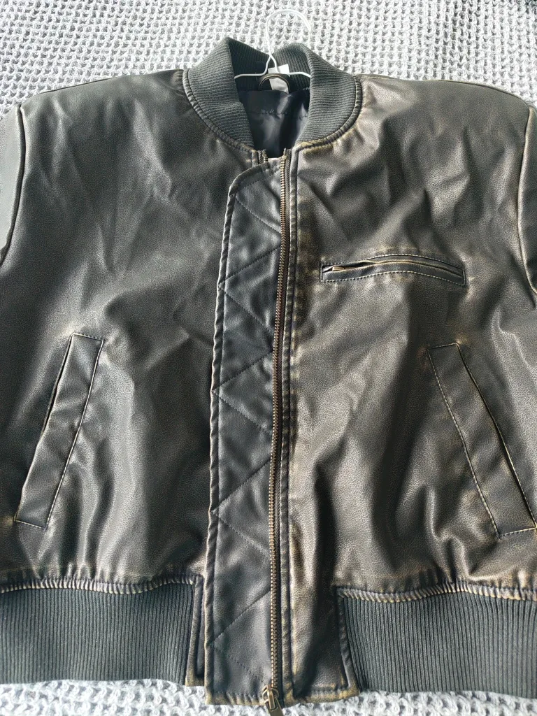 Black Bomber Jacket image indicator(4)