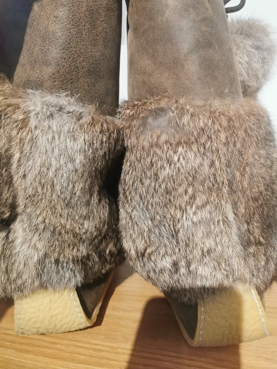 Laurentian Chief Mukluks - Size 8 image indicator(7)
