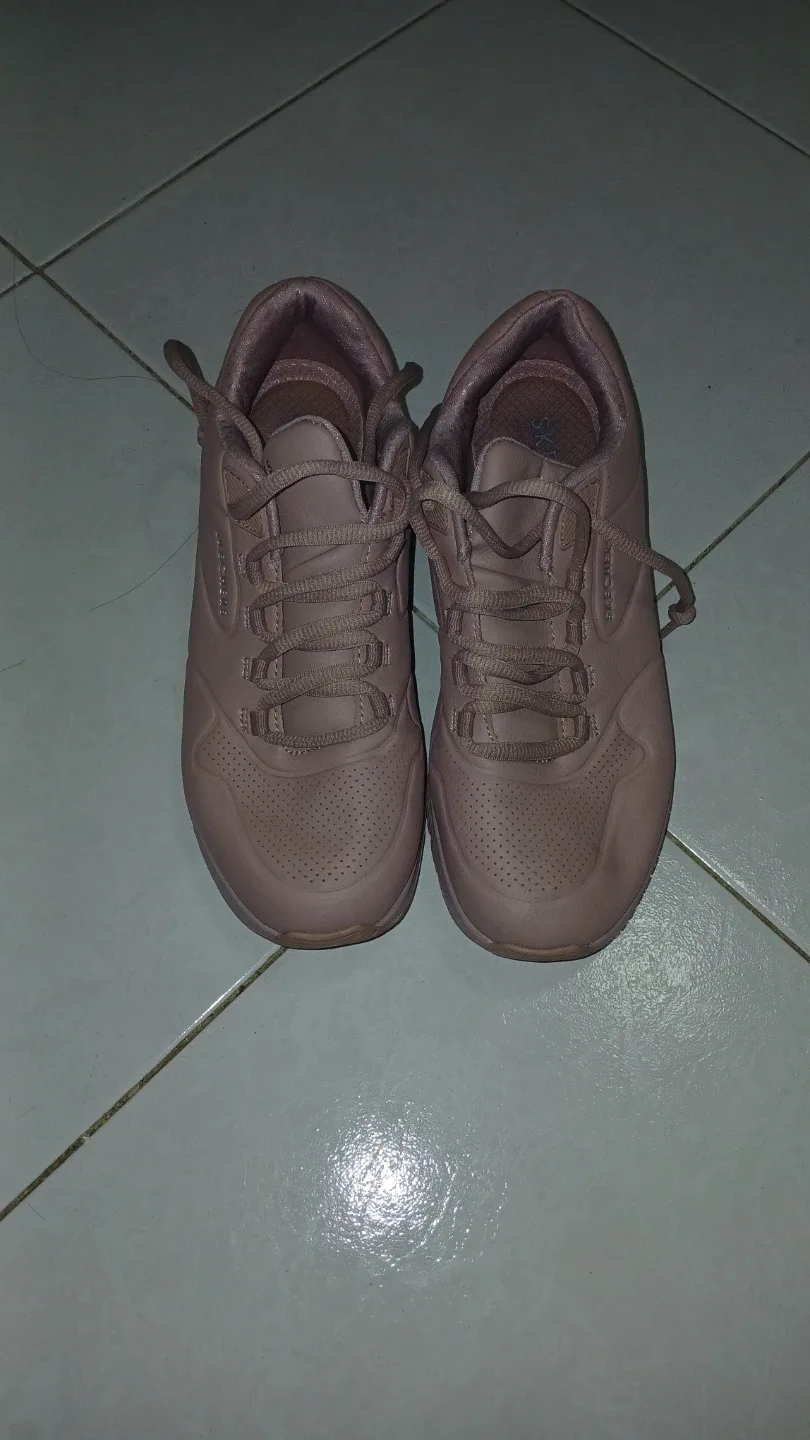 Skechers Women's Shoes image indicator(3)