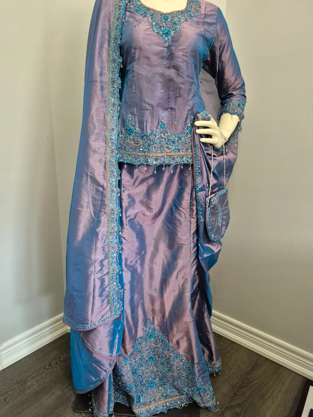 Embroidered Salwar Kameez Suit image indicator(2)