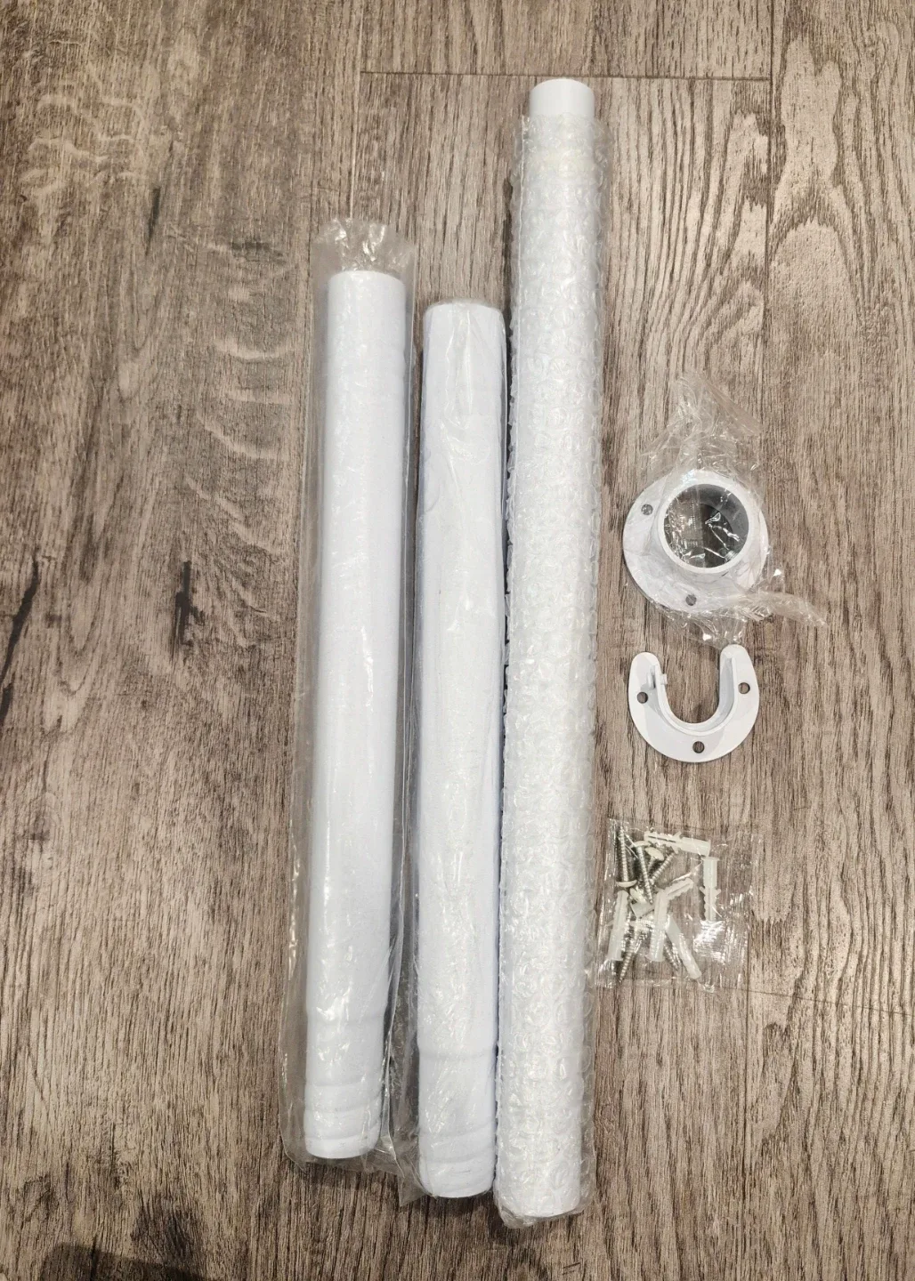 Adjustable Closet/Curtain Rod Heavy Duty 17"-51", 1.3" Diameter image indicator(4)